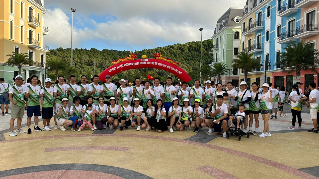 Hình ảnh Công ty công ty cổ phần Thiết Kế Quy Hoạch Xây Dựng tham gia giải chạy của Doanh nghiệp trong Hải Phòng vì trẻ em vùng cao tổ chức tại Đồ Sơn